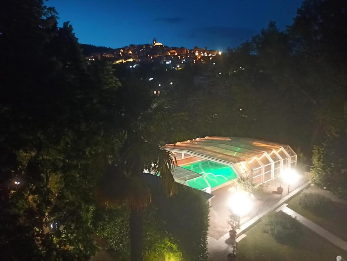 King Hotel فيوجّي المظهر الخارجي الصورة